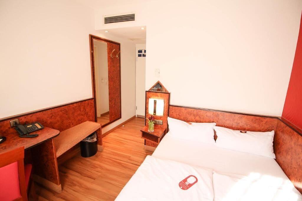 פרנקפורט Hotel Miramar Am Roemer מראה חיצוני תמונה